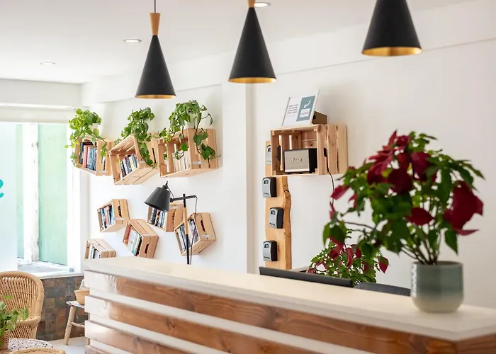 Estudios Salinas - アパート フゼタ