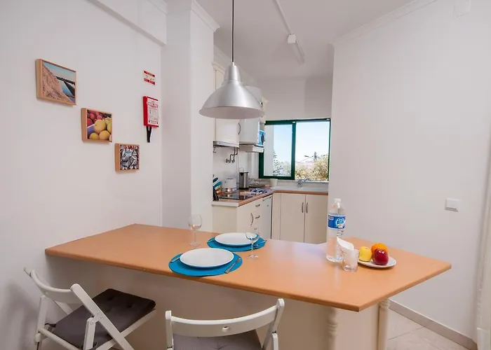 Estudios Salinas - Apartamento Fuseta