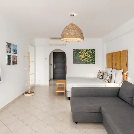 Estudios Salinas - Apartmán *